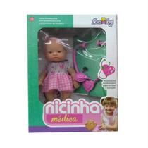 Boneca Nicinha Medicina Nova Toys Boneca Nicinha Medicina Nova Toys