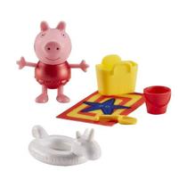 Boneca Peppa Pig Com Acessórios Peppa Maiô Vermelho Sunny