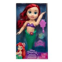 Boneca Princesa Disney Ariel Hora do Banho BR2021