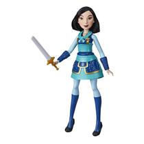 Boneca Princesa Disney Mulan Roupa de Guerreira, com Traje especial e Espada - E8628 - Hasbro