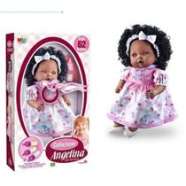 Boneca que fala bebe com cabelo grande bebezao bonecona falante nenem loira negra com mamadeira - Milk Brinquedos