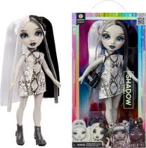 Boneca RAINBOW HIGH Shadow High Heather Grayson 28 cm - Cabelo e Roupa em Preto e Branco, Bolsa Estilosa, Presente para Crianças de 4 a 10 Anos