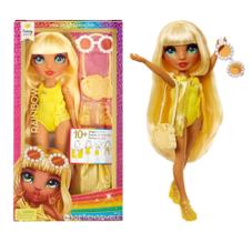 Boneca Rainbow High Swim Style Sunny Madson - MGA