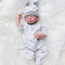 Boneca Reborn JRLCGYP Realistic Boy 45 cm com roupas de 3 anos ou mais