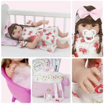 Boneca Tipo Reborn Realista de Silicone Menina + 20 Itens Boneca Tipo Reborn Realista de Silicone Menina + 20 Itens