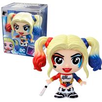 Boneco Arlequina Colecionável Fandom Box 044 Harley Quinn DC Liga Da Justiça Líder Brinquedos