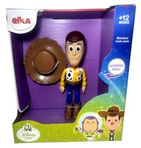 Boneco Articulado Cowboy Xerife Woody Fala Frases Sons 23 cm De Altura Coleção Toy Story Elka Brinquedos