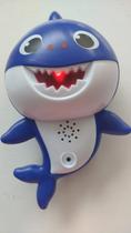 Boneco Baby Shark Musical C/ Led 18cm Azul Infantil Canta