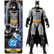 Boneco Batman 30Cm Cinza e Preto 3+ 4900 Dc Comics Sunny Boneco Batman 30Cm Cinza e Preto 3+ 4900 Dc Comics Sunny