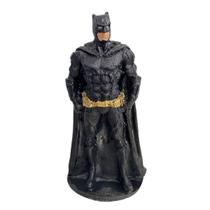 Boneco Batman Cavalheiro Das Trevas 18cm Em Resina