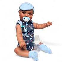 Boneco Bebê Reborn 52cm Matheus Negro Careca - Mundo Kids Boneco Bebê Reborn 52cm Matheus Negro Careca - Mundo Kids