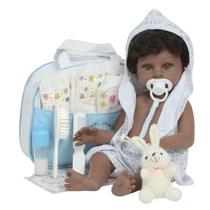 Boneco Bebê Reborn Negro Roupão Coelhinho Bolsa Acessórios