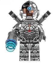 Boneco Blocos De Montar Cyborg Liga Da Justiça - Mega Block Toys