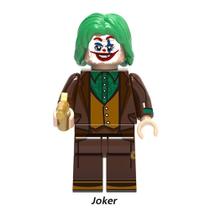 Boneco Coringa Joker Joaquim Phoenix DC em Bloco
