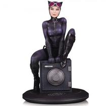 Boneco Dc Collectibles Capa Catwoman Statue 35318