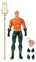 Boneco de ação DC Collectibles Aquaman 15cm - Edição limitada