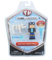 Boneco de ação Jazwares Tube Heroes TDM com pacote Grim Wolf Boneco de ação Jazwares Tube Heroes TDM com pacote Grim Wolf