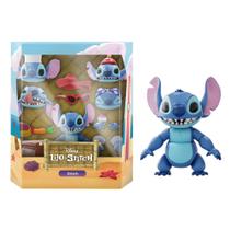 Boneco de Ação Stitch ULTIMATES! Super7 - 18cm com Acessórios