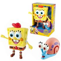 Boneco de Vinil Bob Esponja Kamp Koral Acampamento Coral
