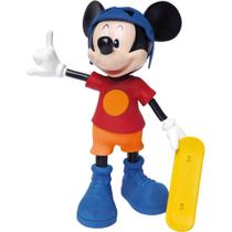 Boneco e personagem mickey radical c/som 31cm.