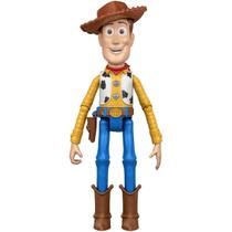 Boneco e Personagem Toy Story Wood com Som 17,7 cm Mattel Boneco e Personagem Toy Story Wood com Som 17,7 cm Mattel