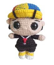 Boneco em crochê amigurumi, personagem kiko