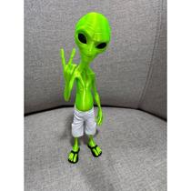 Boneco Et Alienígena Extraterrestre Bermuda Chinelo 20cm