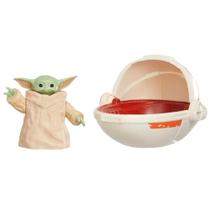 Boneco Grogu Baby Yoda Oly Mando Star Wars com Acessório Hasbro Boneco Grogu Baby Yoda Oly Mando Star Wars com Acessório Hasbro