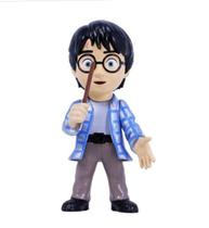 Boneco Harry Potter c/ Vara Mágica - Wizarding World - Metalfigs - 2,5" - Jada Toys Boneco Harry Potter c/ Vara Mágica - Wizarding World - Metalfigs - 2,5" - Jada Toys