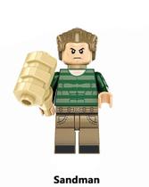 Boneco Homem Areia Vilão do Spider-Man em Bloco