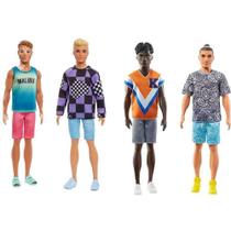 Boneco Ken Fashionistas com Roupas e Sapatos Mattel