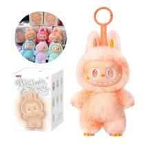Boneco Labubu Surpresa Com Acessório Chaveiro