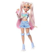 Boneco Mattel Barbie Dream Besties Skate Party Malibu Doll JFX96 Boneco Mattel Barbie Dream Besties Skate Party Malibu Doll JFX96