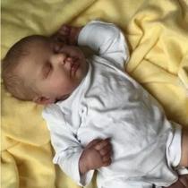 Boneco Menino Bebê Reborn Dormindo Corpo Silicone Diego