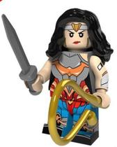 Boneco Minifigura Mulher Maravilha Injustice Wonder Woman Boneco Minifigura Mulher Maravilha Injustice Wonder Woman