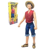 Boneco Monkey D. Luffy One Piece Netflix 45Cm Articulado - Nova Brink Boneco Monkey D. Luffy One Piece Netflix 45Cm Articulado - Nova Brink