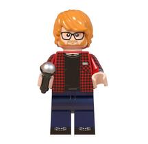 Boneco musica cantor pop rock bloco de montar Boneco musica cantor pop rock bloco de montar