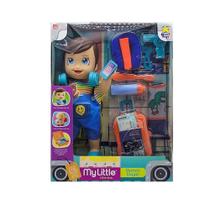 Boneco My Little Collection Vamos Viajar Menino - Divertoys Boneco My Little Collection Vamos Viajar Menino - Divertoys