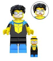 Boneco Omni-Man Invincible DC - Invencível Bloco