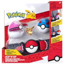 Boneco Pokémon com Cinto e 2 Pokébolas Sunny Brinquedos Boneco Pokémon com Cinto e 2 Pokébolas Sunny Brinquedos