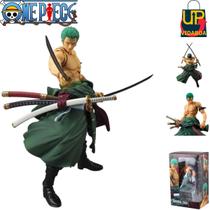 Boneco Premium aticulado Roronoa Zoro 17 cm One Piece Heroes Action Figure