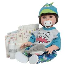 Boneco Reborn Bebê Menino Tubarãozinho 46cm Corpo de Vinil Boneco Reborn Bebê Menino Tubarãozinho 46cm Corpo de Vinil