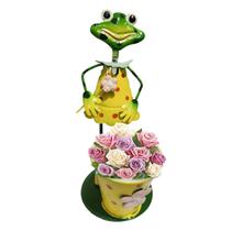 Boneco Sapo Decoraçao Balde de Flor Quintal Jardim Varanda Casa Pousada Ambiente Externo Enfeite