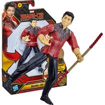 Boneco Shang-Chi Ataque com Bastão Marvel Lenda dos Dez Anéis - Hasbro F0960