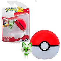 Boneco Sprigatito e Pokebola da Repetição 4cm Pokemon Sunny