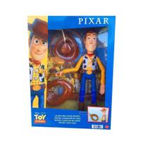 Boneco Toy Story Woody Com Laço 30Cm Pixar Hhp02
