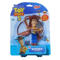 Boneco Woody Toy Story 5 Lança Discos Toyng
