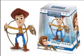 Boneco Woody - Toy Story - Disney-Pixar - Metalfigs - Die-Cast - 4" (10,0 cm) - Jada Toys