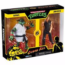 Bonecos Ninja Turtles vs. Cobra Kai Raph vs. John Kreese 2 Pack