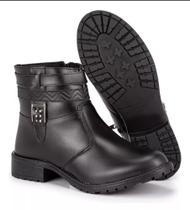 Bora feminina cano curto montaria